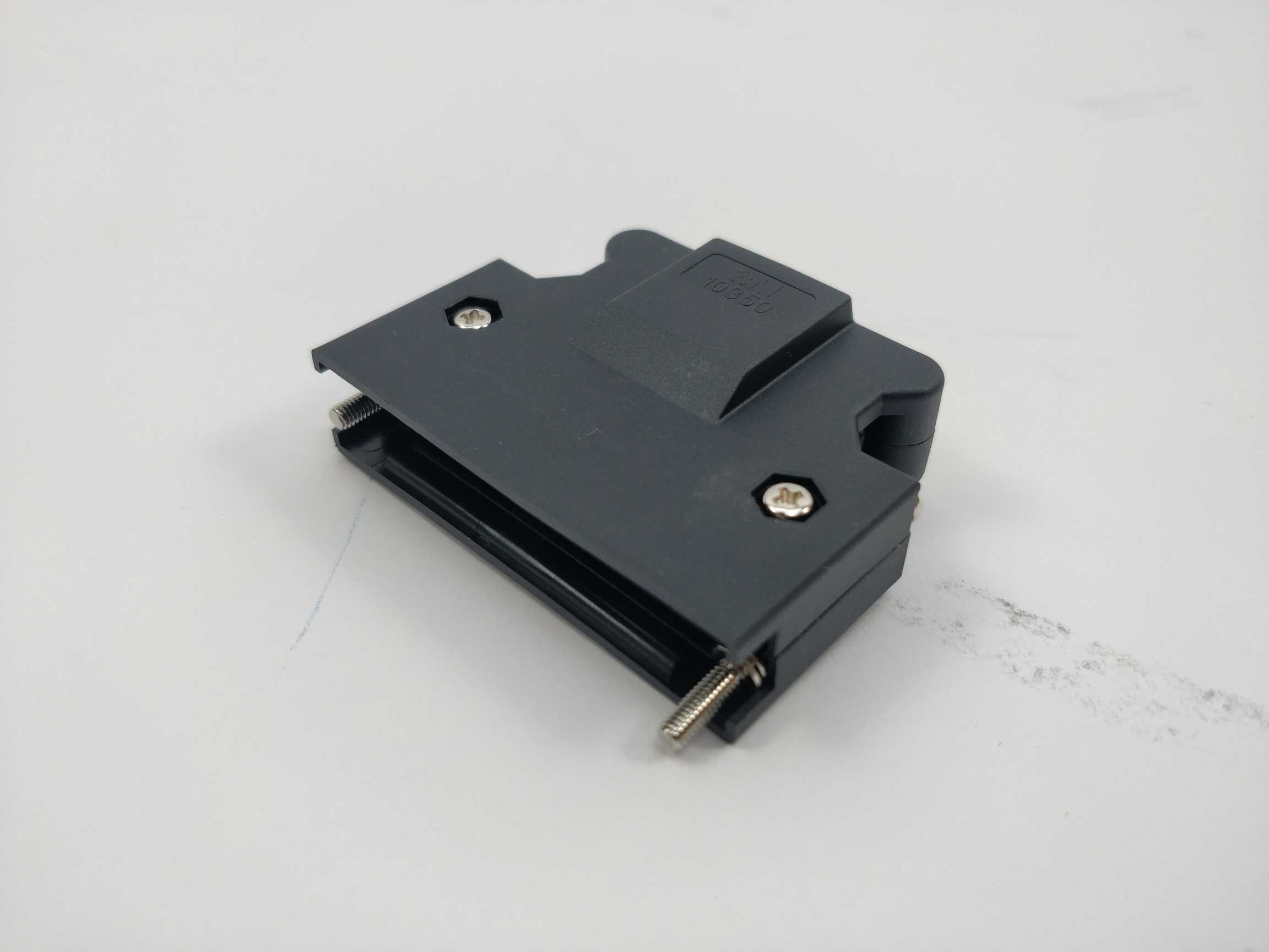 3m-10350-52a0-008-connector-backshell-mdr_1.jpg 3M 10350-52A0-008 Connector Backshell MDR på udsalg