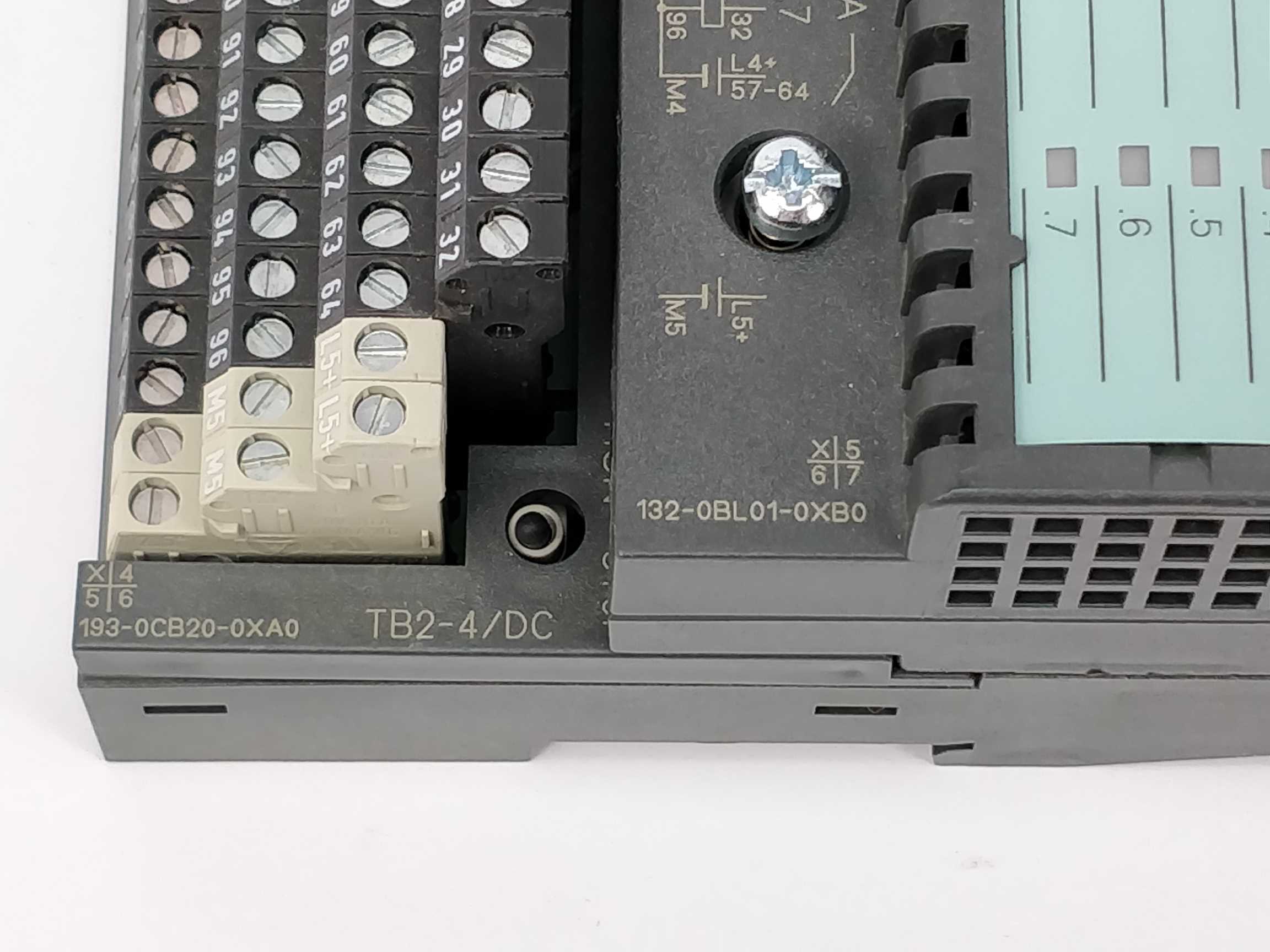 siemens-132-0bl01-0xb0-s7-et-200b-32do-electronic-module-digital_2.jpg Siemens 132-0BL01-0XB0 S7 ET 200B-32DO Electronic Module Digital