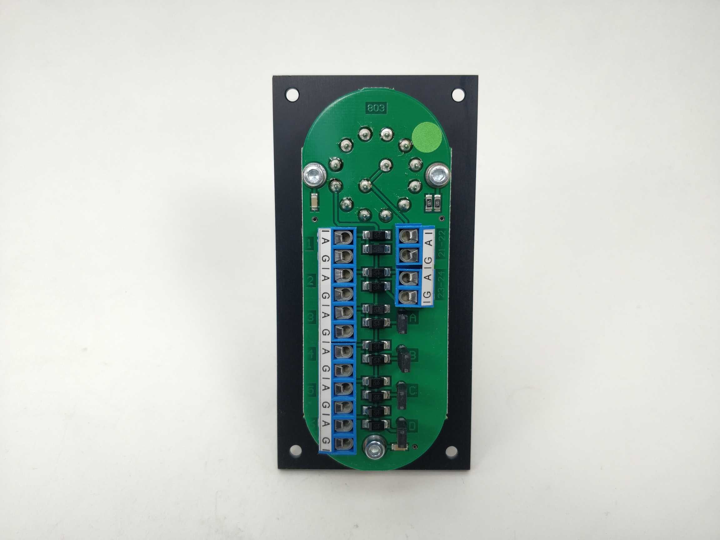 uni-safe-electronics-803-bridge-watch-selector-unit-for-bw-800_3.jpg Uni-Safe Electronics 803 Bridge watch selector unit for BW-800