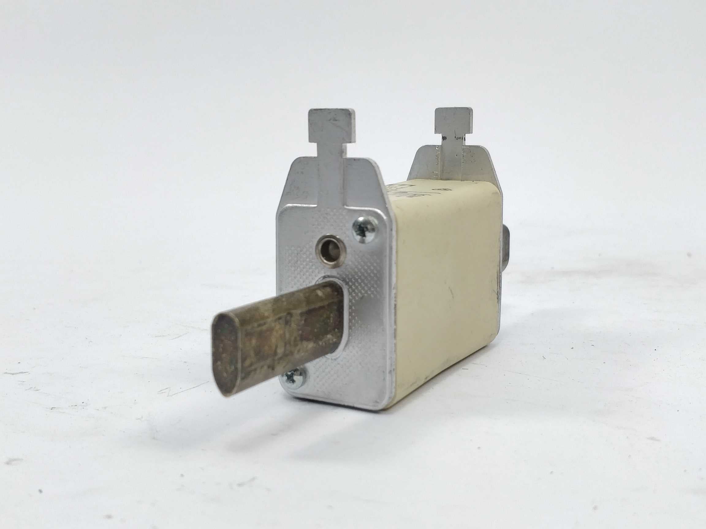 eti-fuse-125a-500v-gl-nh1-120ka_1.jpg ETI Fuse 125A 500V gL NH1 120kA Levere