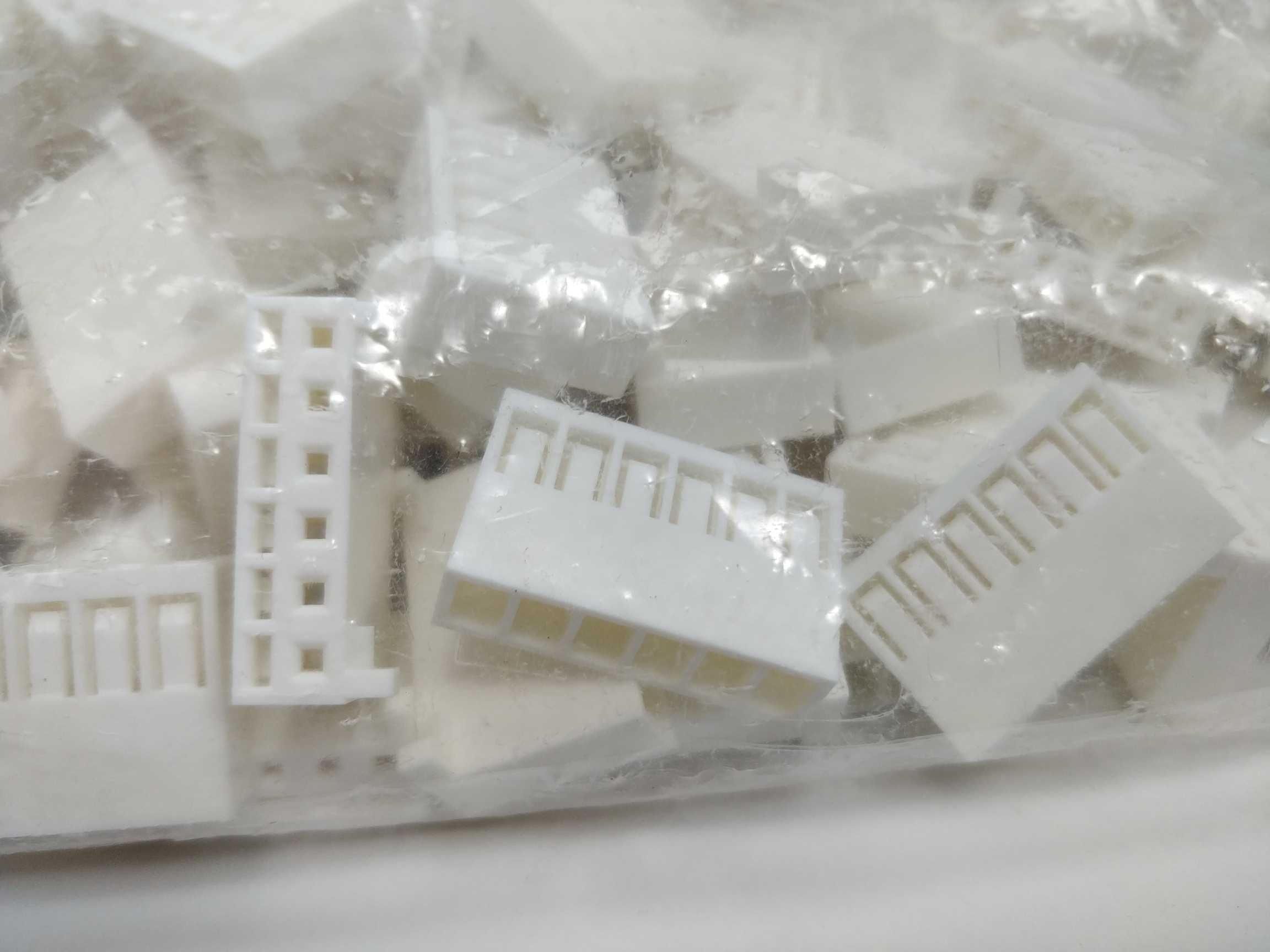 force-electronics-430-61-0006-connector-housing-500pcs_1.jpg Force Electronics 430-61-0006 Connector housing 500pcs