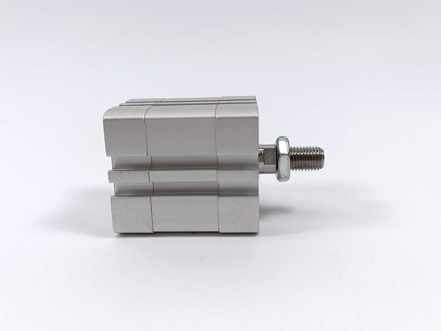 festo-572655-adn-32-10-a-pps-a-compact-cylinder_2.jpg Festo 572655 ADN-32-10-A-PPS-A Compact Cylinder
