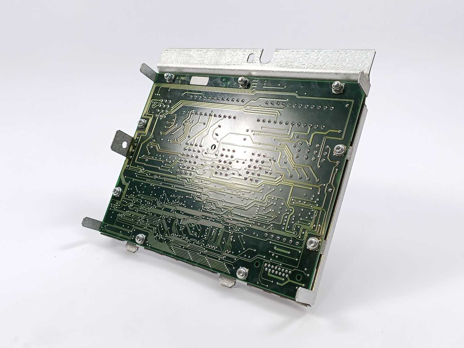 abb-3hab7215-1-07-dsqc331-robotics-panel-unit_1.jpg ABB 3HAB7215-1/07 DSQC331 Robotics Panel Unit