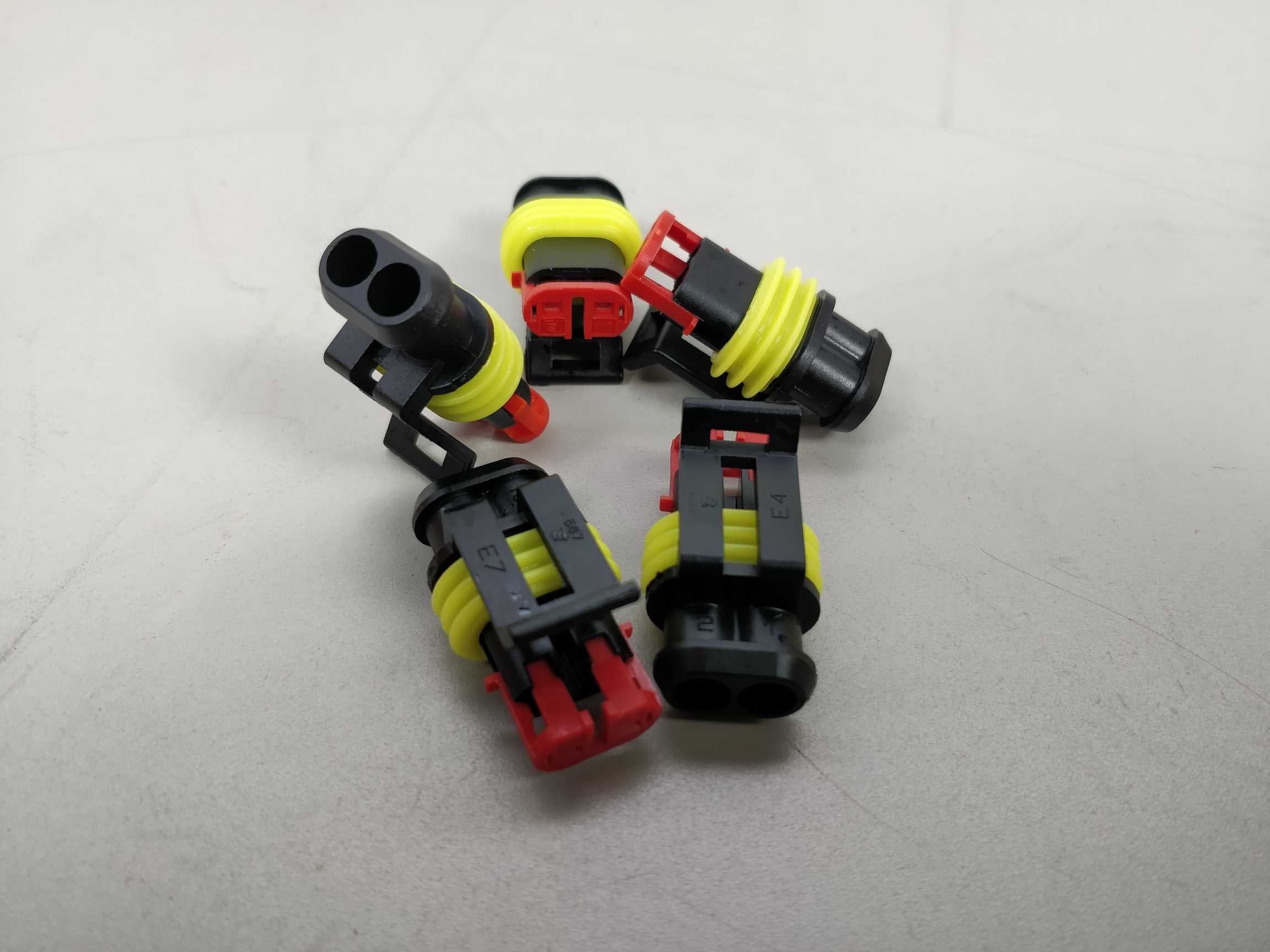 te-connectivity-2820801-superseal-69pcs_1.jpg TE Connectivity 2820801 Superseal 69pcs