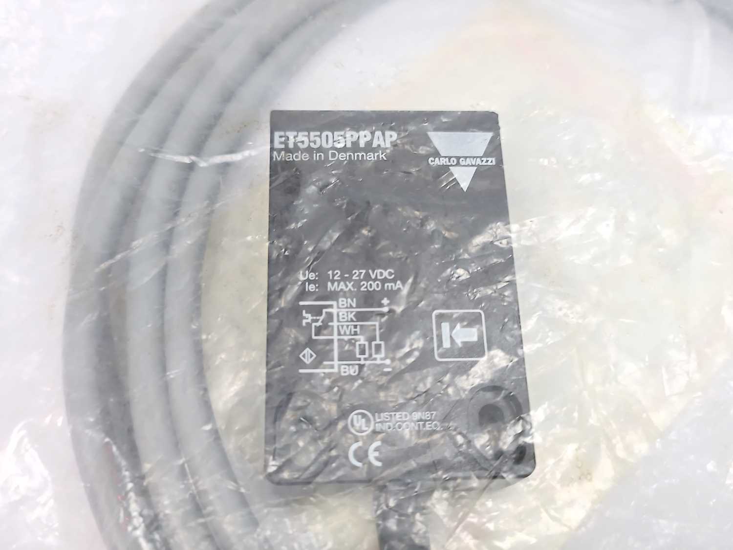 carlo-gavazzi-et5505ppap-photoelectric-receiver-10-to-30-vdc-02a_2.jpg Carlo Gavazzi ET5505PPAP Photoelectric Receiver 10 to 30 VDC 0,2A
