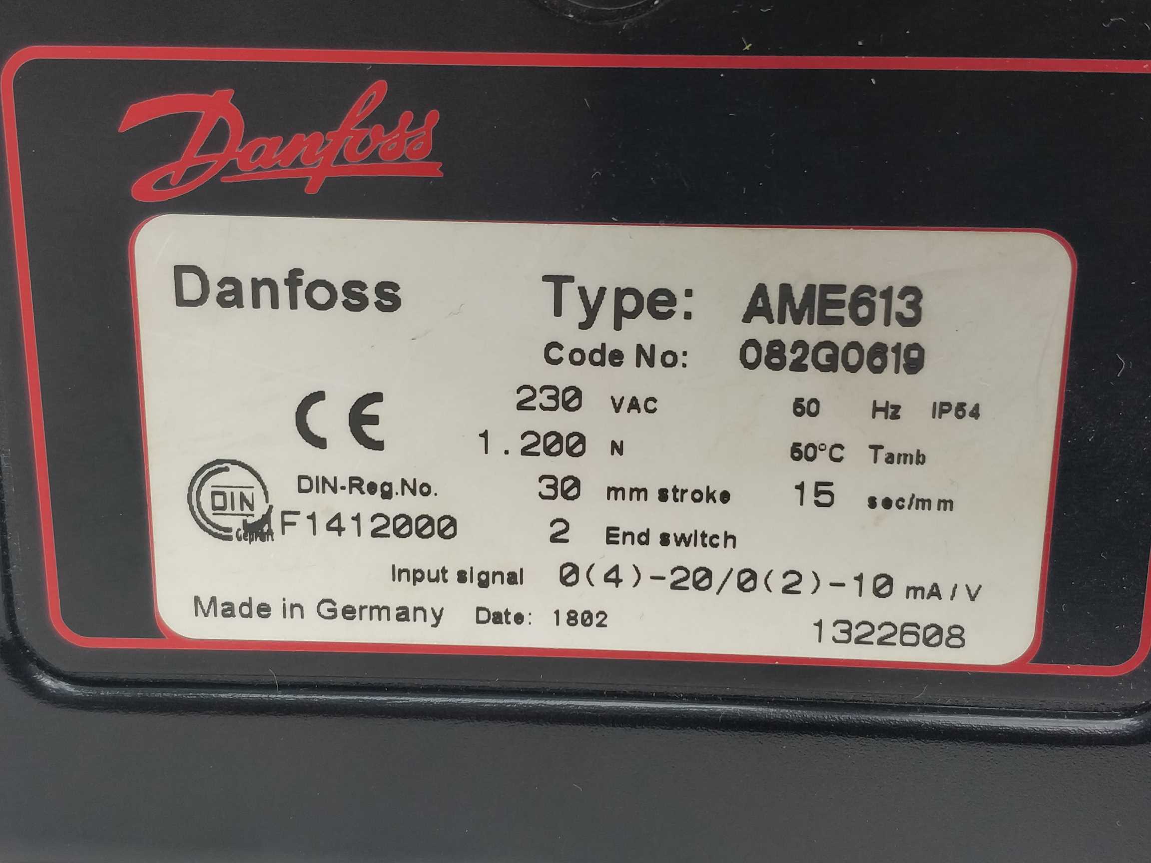 danfoss-082g0619-ame613-electrical-actuator_2.jpg Danfoss 082G0619 AME613 Electrical Actuator