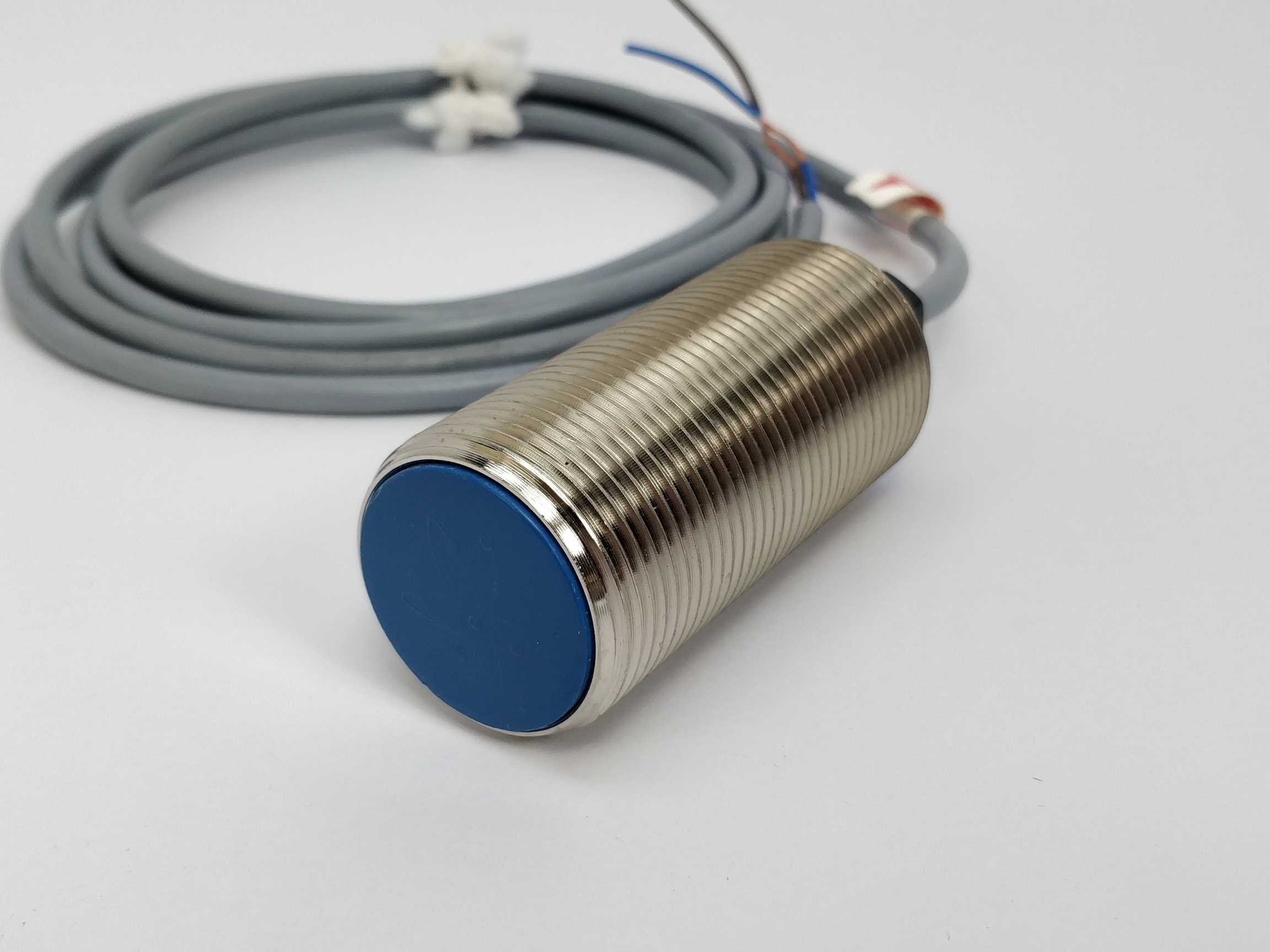 electromatic-dj10g-inductive-proximity-switch_1.jpg Electromatic DJ10G Inductive proximity switch