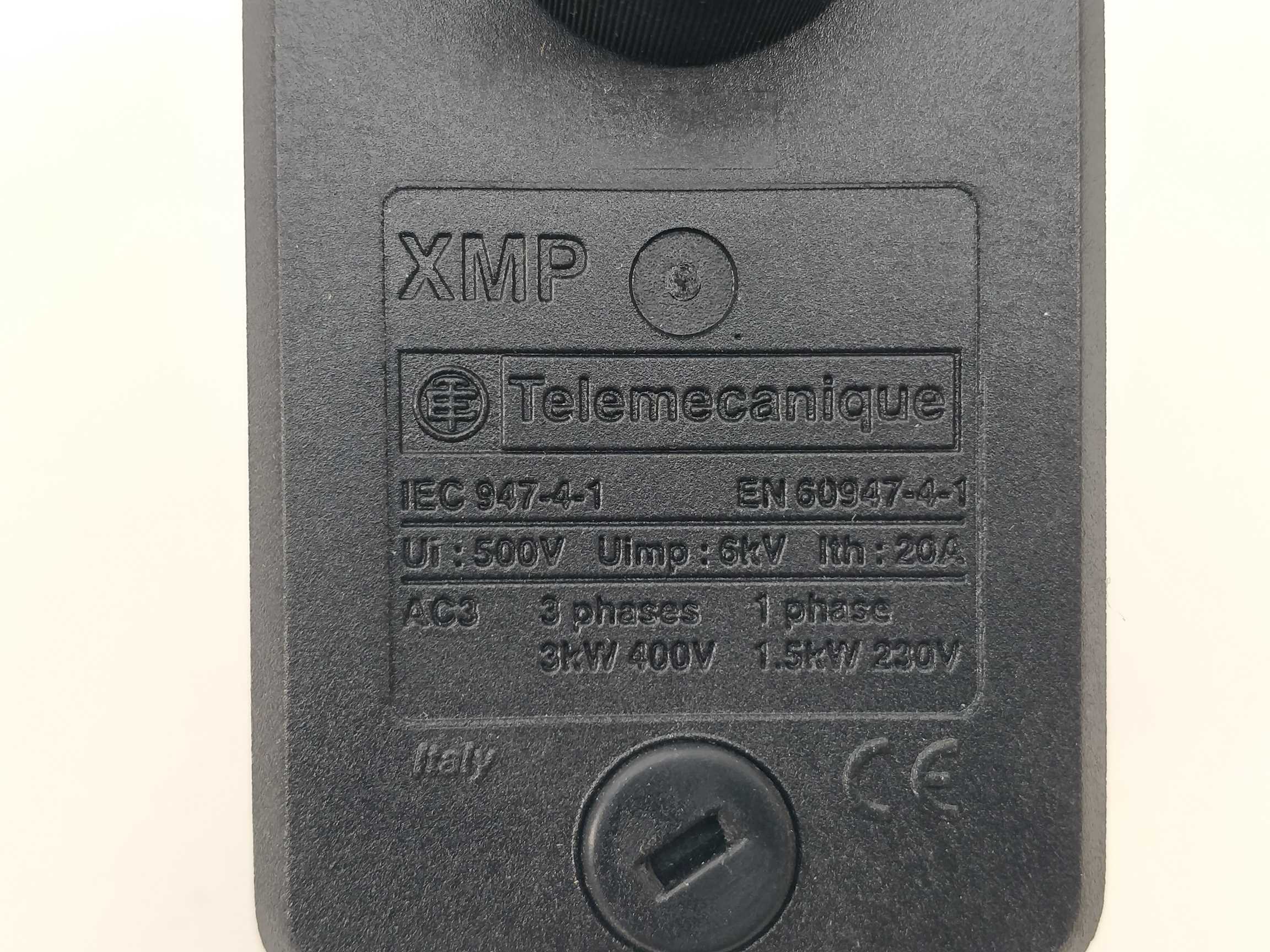 telemecanique-xmpr06c2433-presure-switch-xmpr06c2433_2.jpg TELEMECANIQUE XMPR06C2433 Presure Switch XMPR06C2433