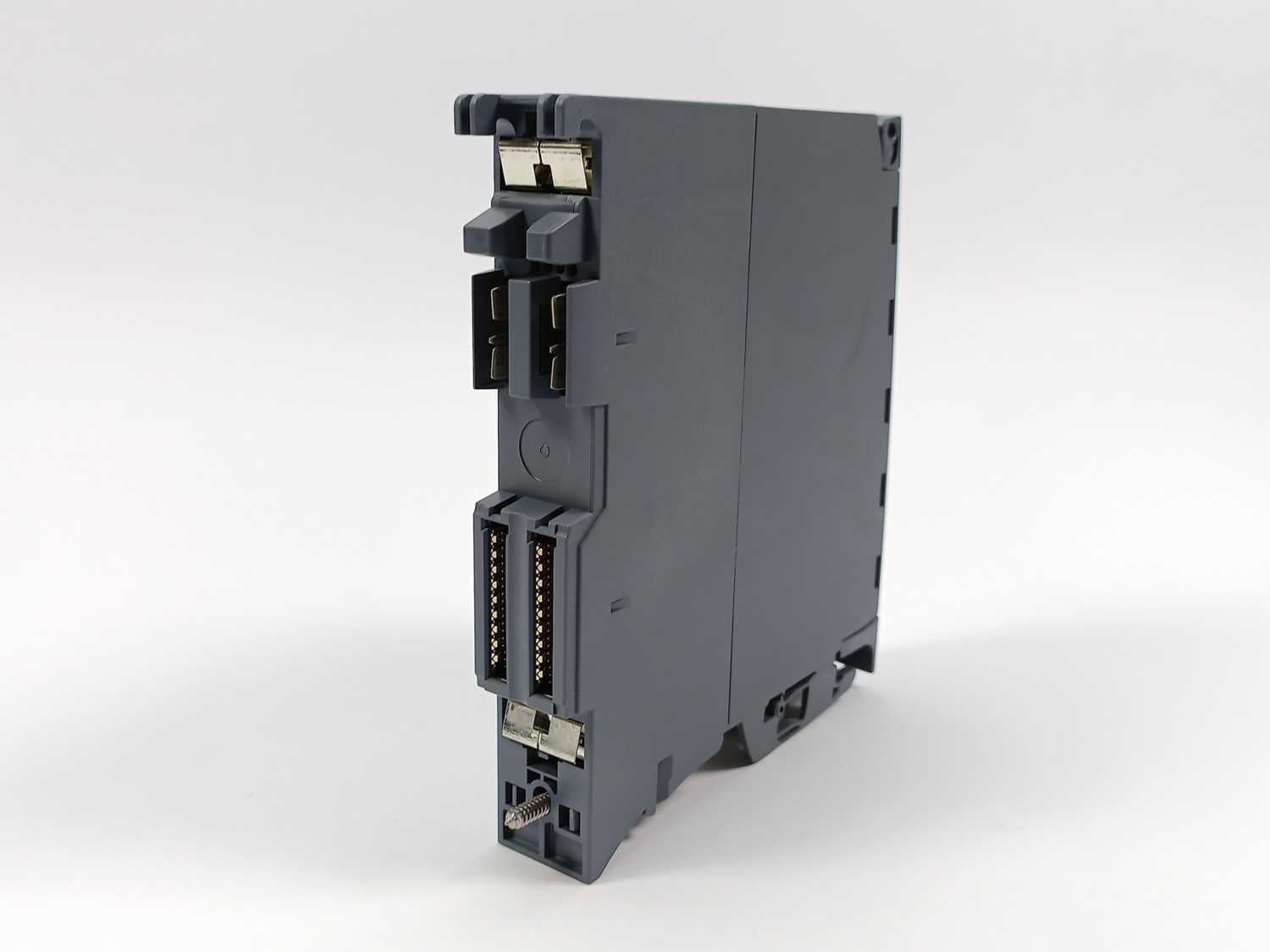 siemens-6es7521-1bl10-0aa0-simatic-s7-1500-digital-input-module_1.jpg Siemens 6ES7521-1BL10-0AA0 Simatic S7-1500 Digital input module