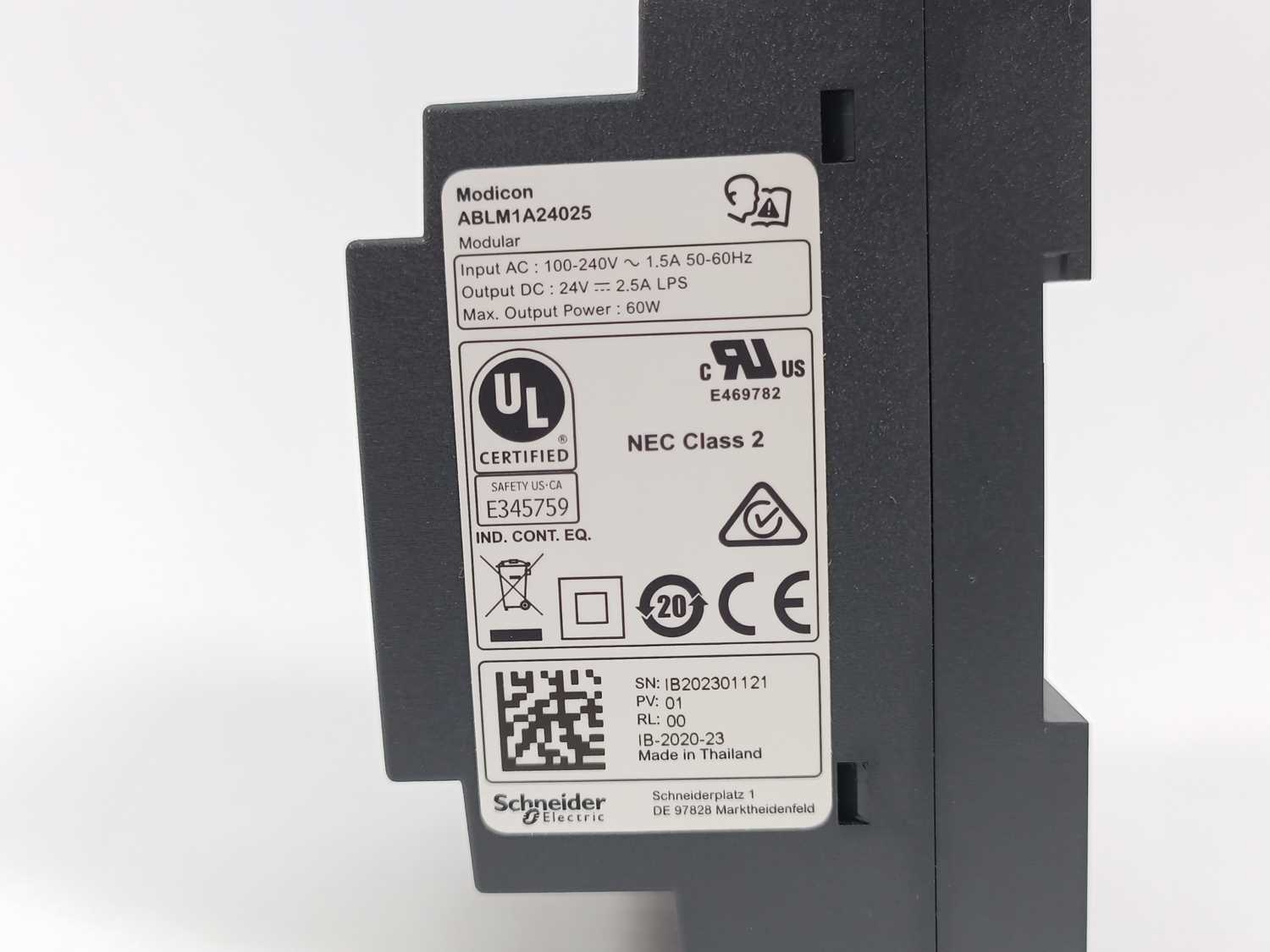 schneider-electric-ablm1a24025-power-supply-24v-25a-modular_3.jpg Schneider Electric ABLM1A24025 Power Supply 24V 2,5A Modular på udsalg