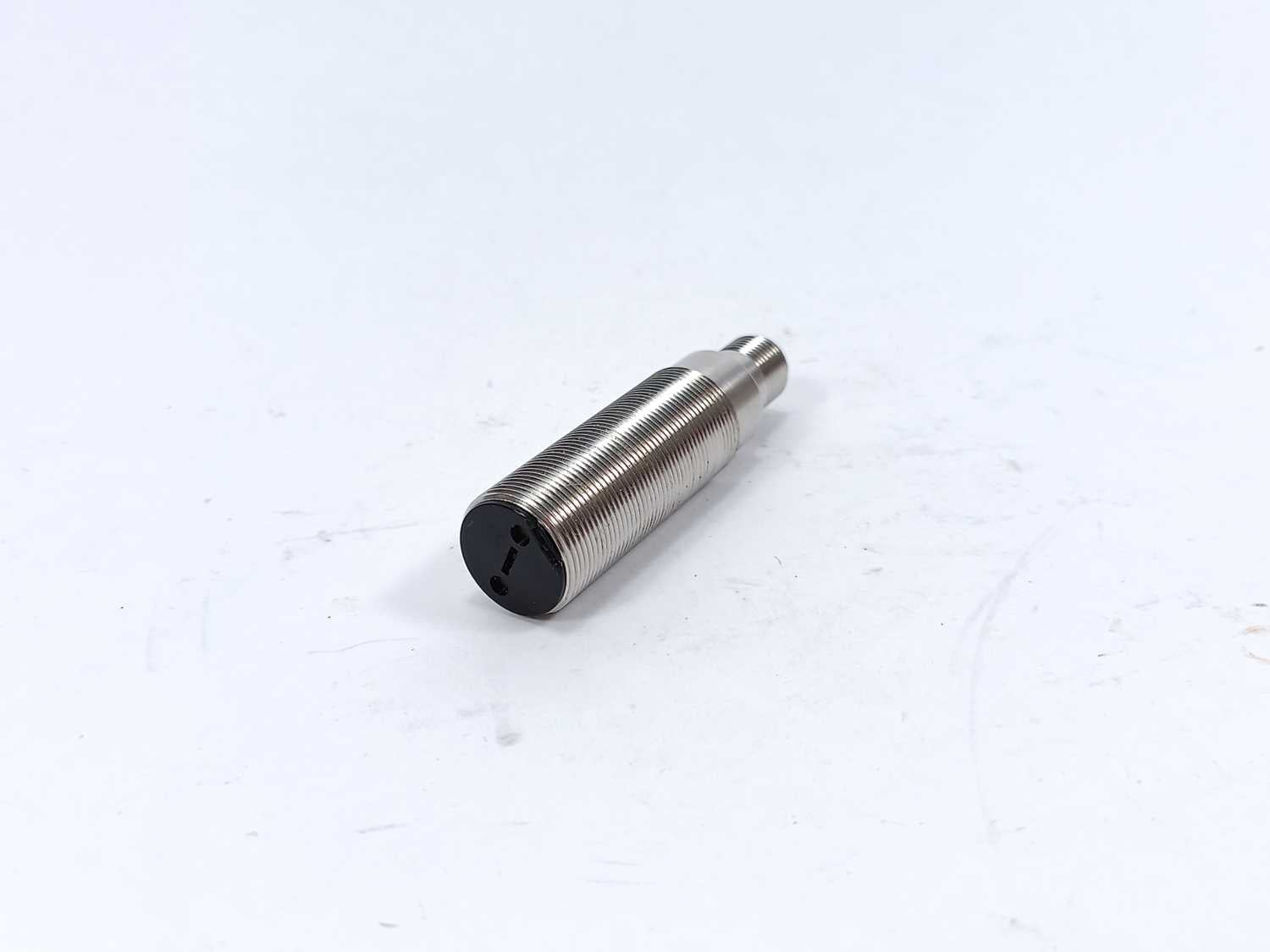 BALLUFF BOS 18E-PS-1XA-E5-D-S4 Sensor