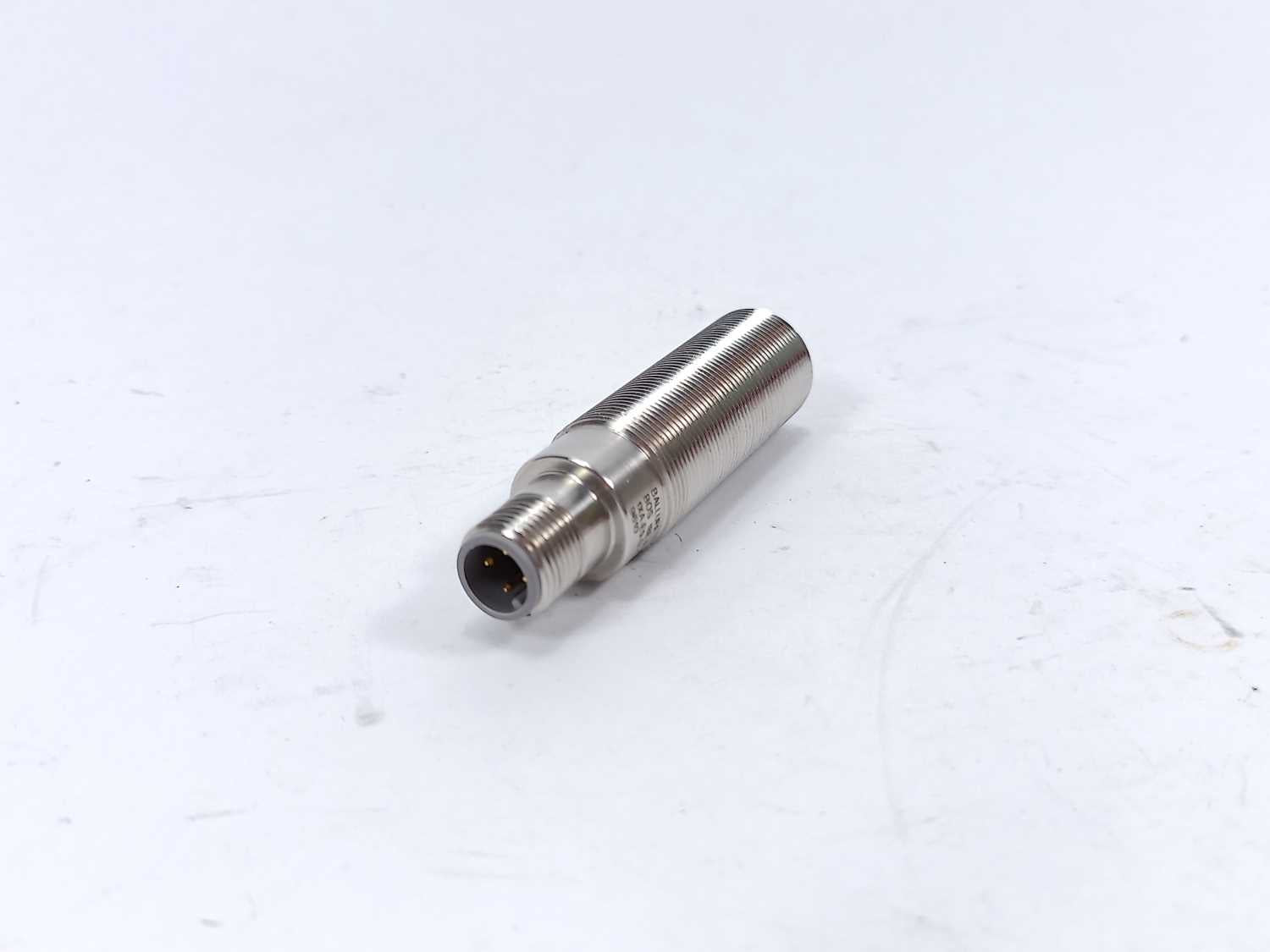 BALLUFF BOS 18E-PS-1XA-E5-D-S4 Sensor