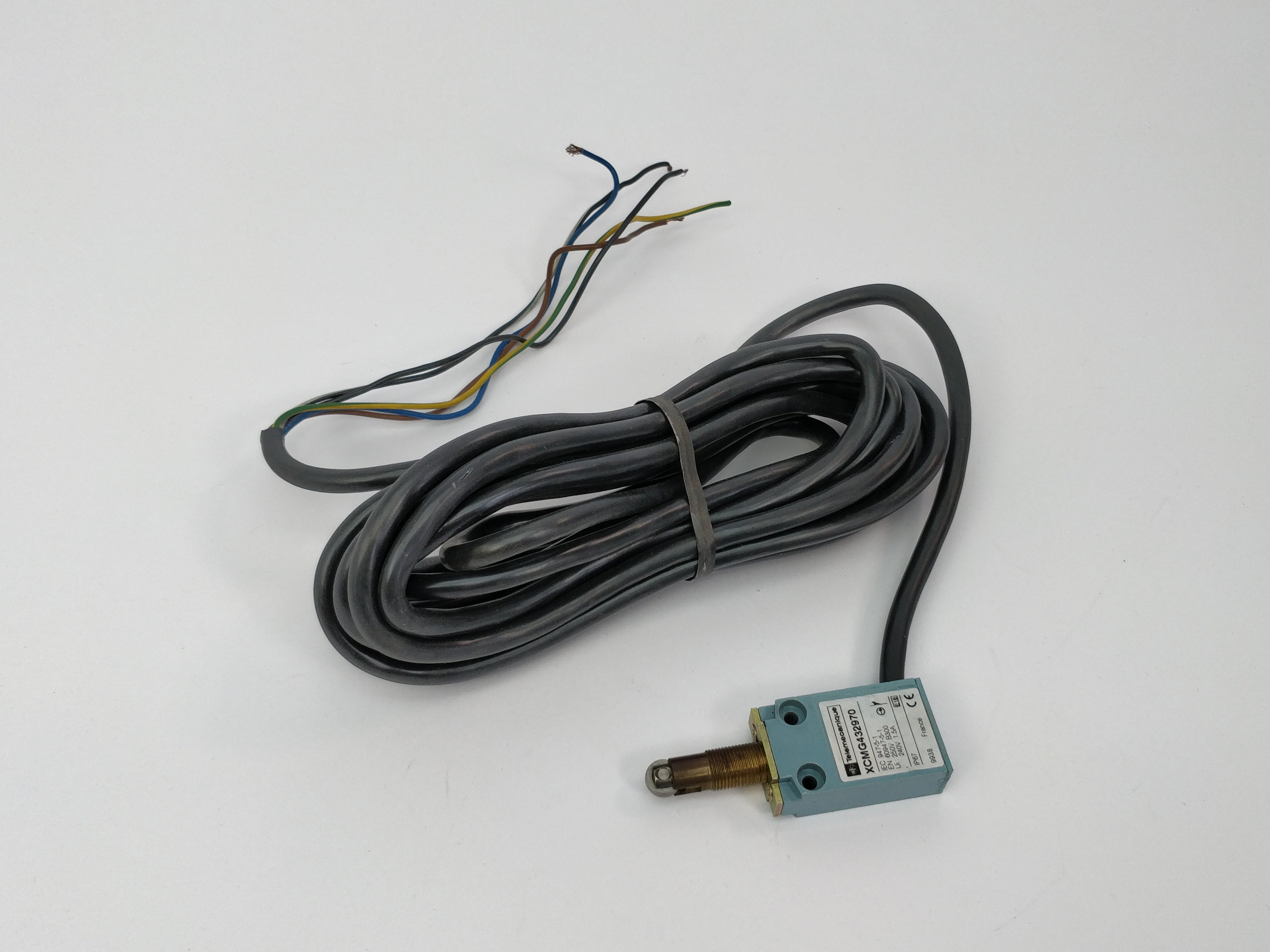 telemecanique-xcmg432970-limit-switch_0.jpg TELEMECANIQUE XCMG432970 Limit switch