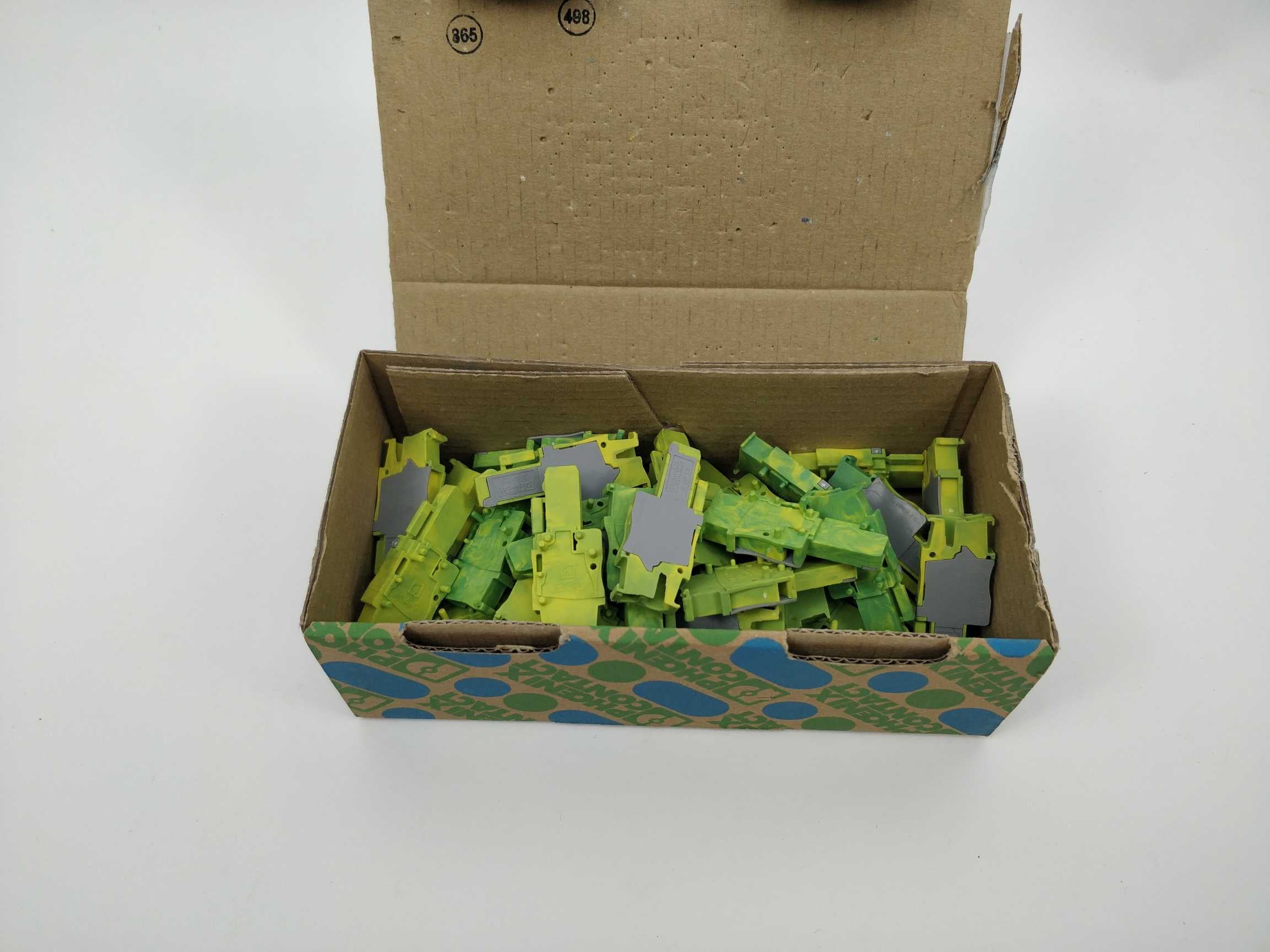 phoenix-contact-3043093-sp-25-1-r-gnye-38-pcs_1.jpg Phoenix Contact 3043093 SP 2,5/ 1-R GNYE 38 Pcs.