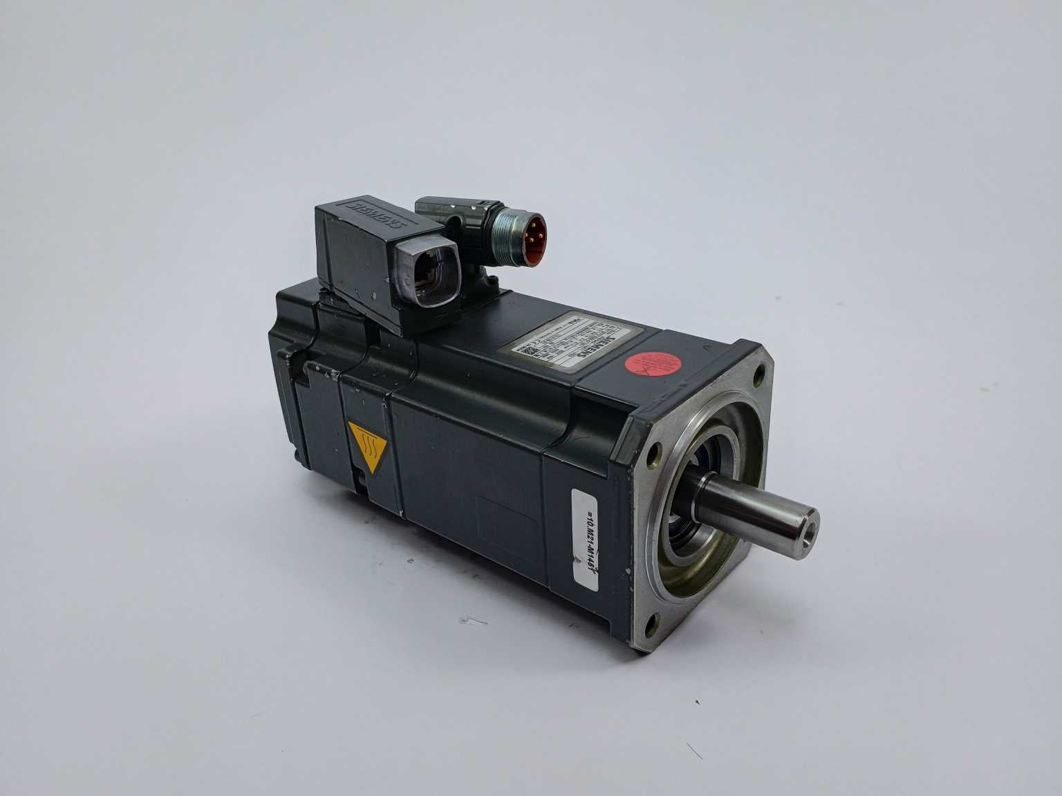 siemens-1fk7043-7ak71-1fg3-synchronous-servo-motor_3.jpg Siemens 1FK7043-7AK71-1FG3 Synchronous Servo Motor Mode