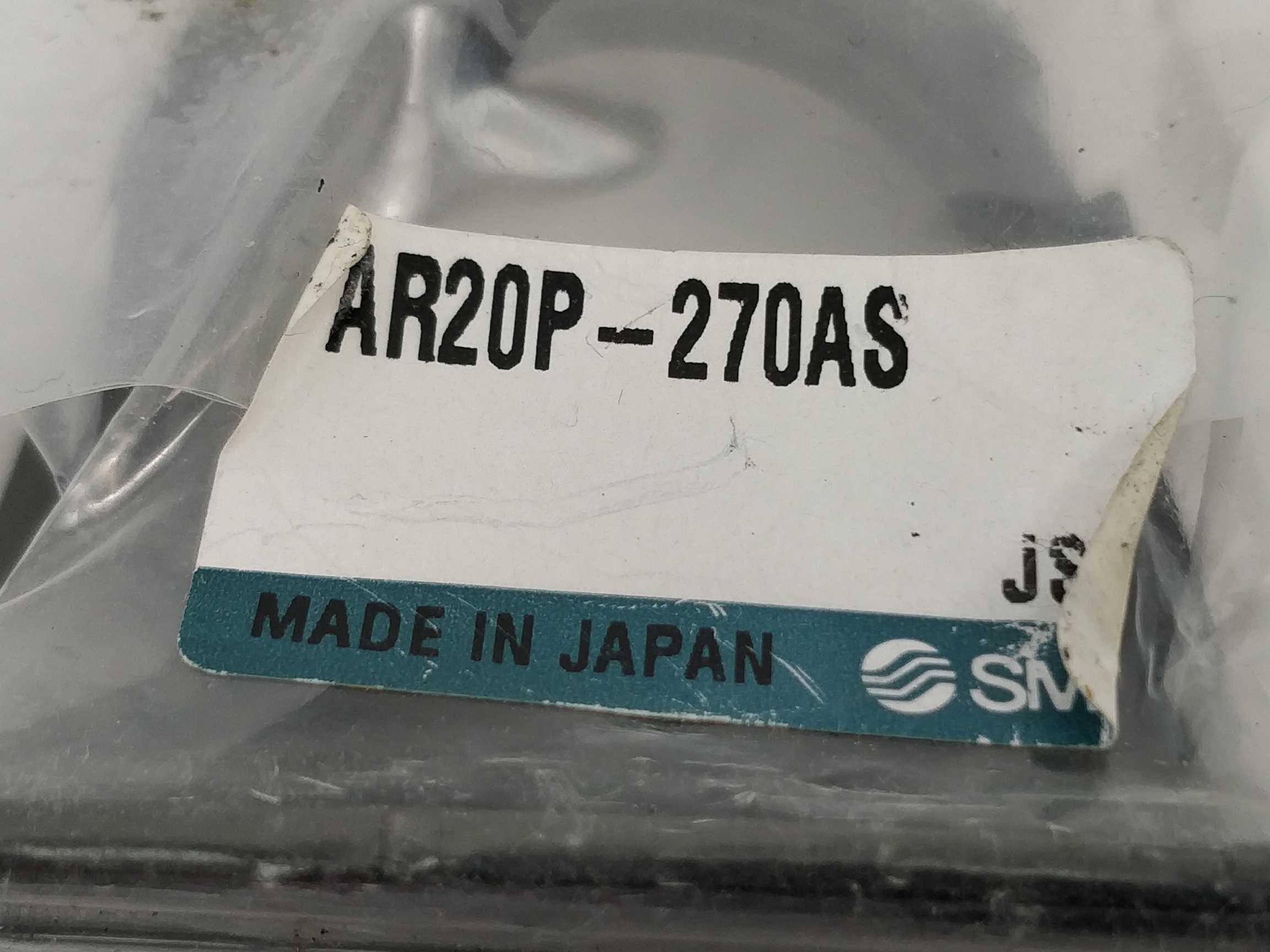 smc-ar20-f02h-regulator-ar20p-270as_2.jpg SMC AR20-F02H regulator & AR20P-270AS