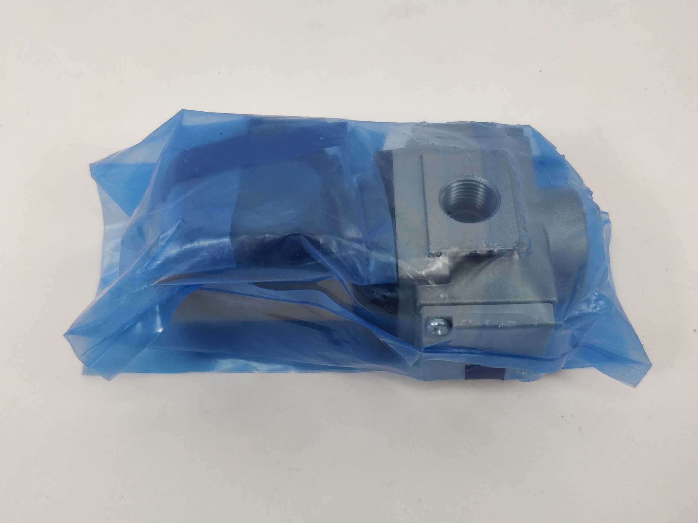 smc-ar20-f02h-regulator-ar20p-270as_3.jpg SMC AR20-F02H regulator & AR20P-270AS