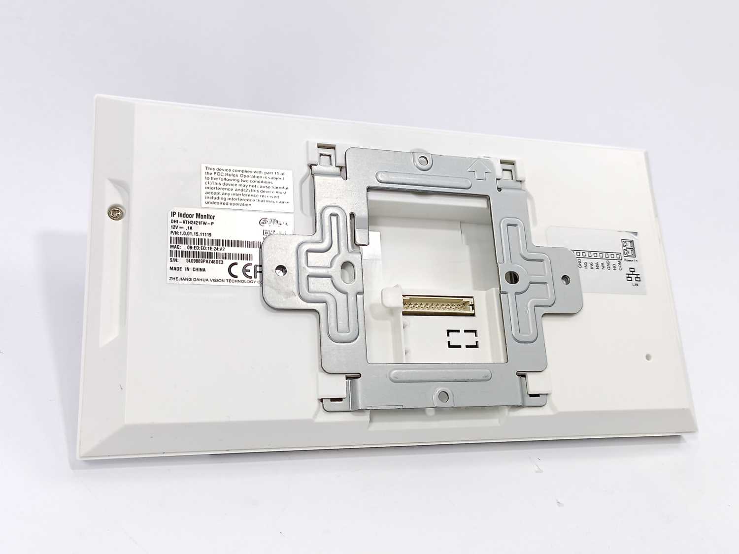 Dahua 1.0.01.15.11119 DHI-VTH2421FW-P 7" Touch Screen Monitor Udsalg