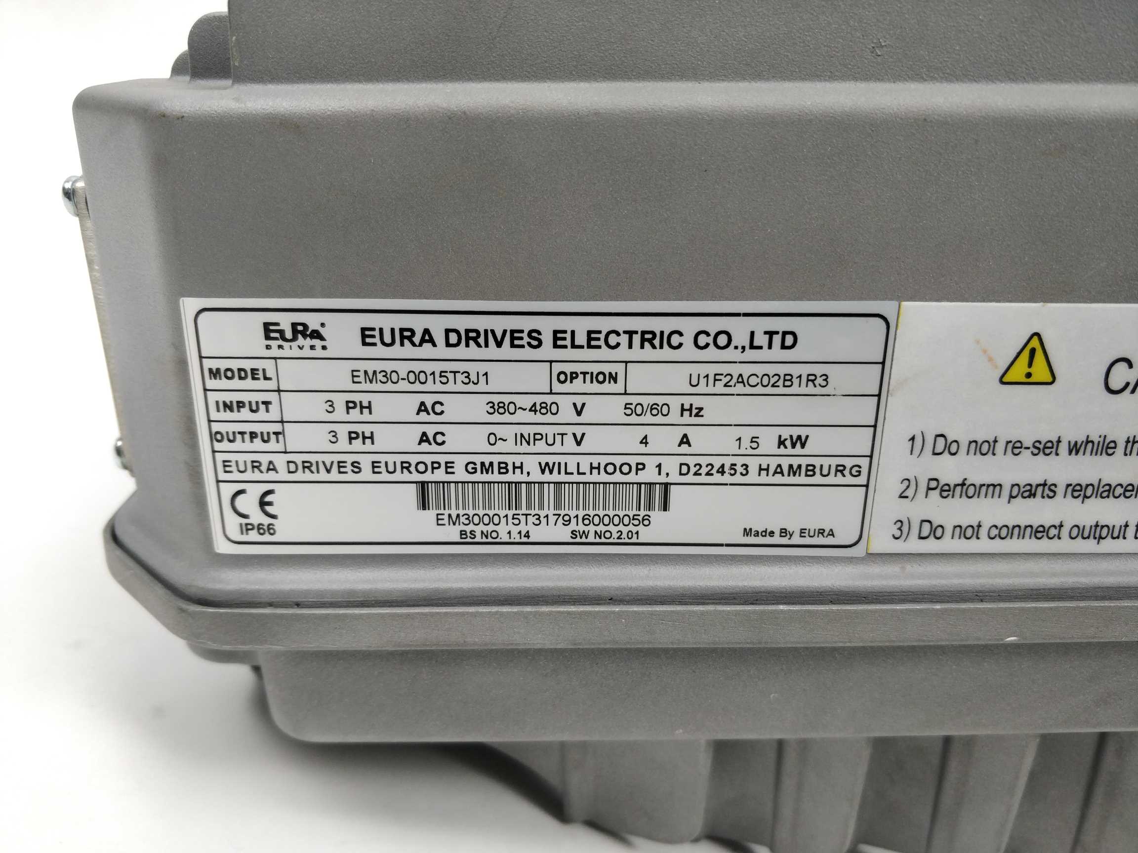EURA DRIVES EM30-0015T3J1 U1F2AC02B1R3 Hot på udsalg