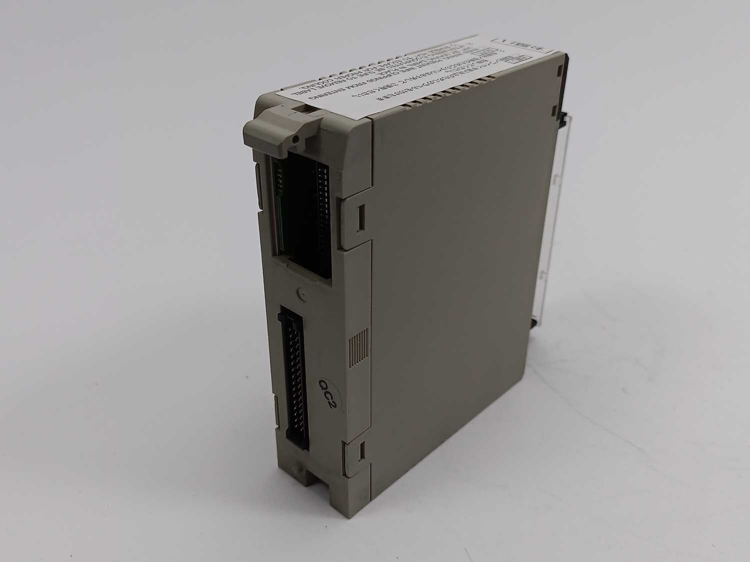 omron-c200h-id212-input-unit_3.jpg OMRON C200H-ID212 Input Unit