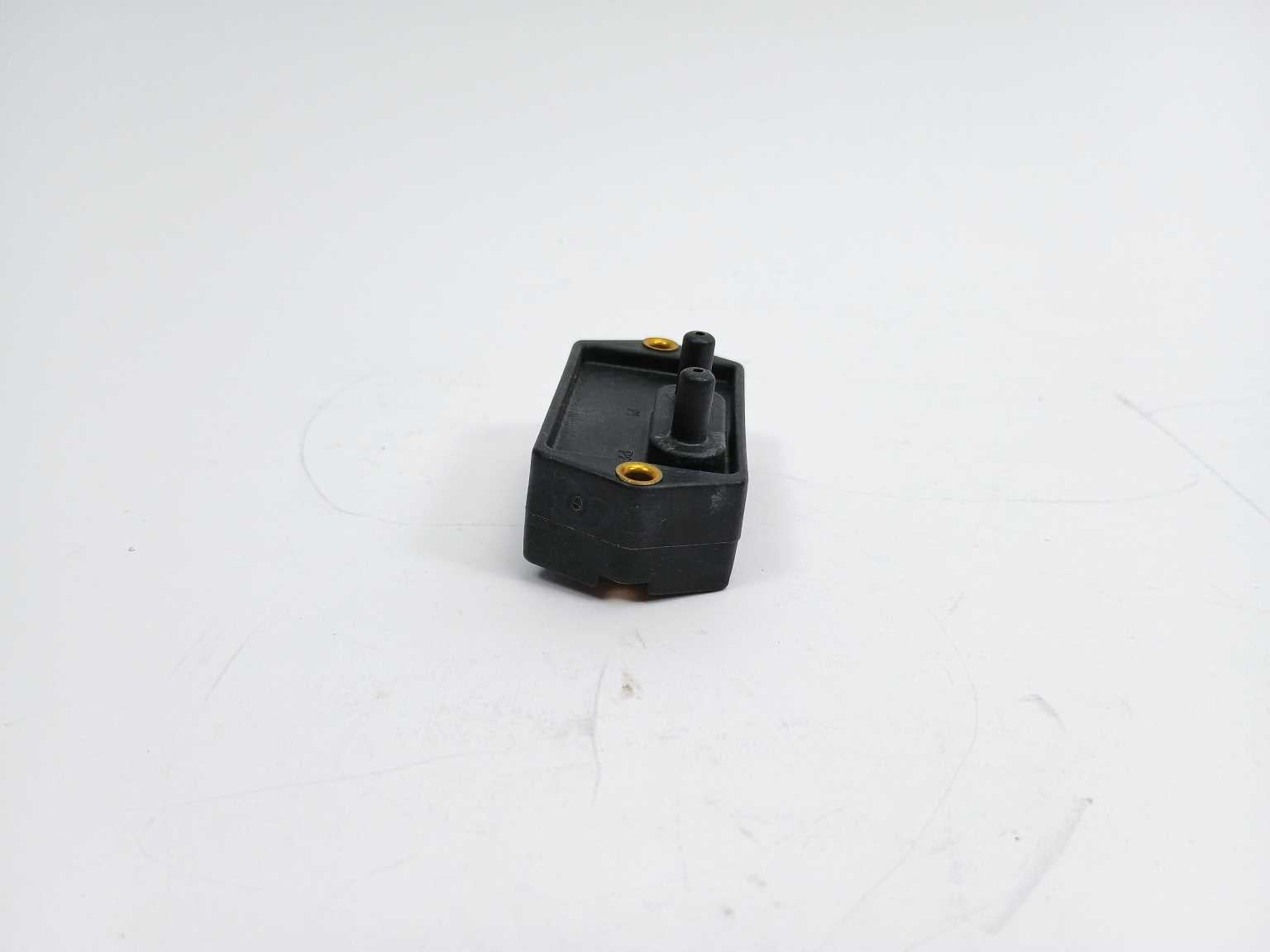 honeywell-142pc15a-industrial-pressure-sensor_3.jpg Honeywell 142PC15A Industrial Pressure Sensor