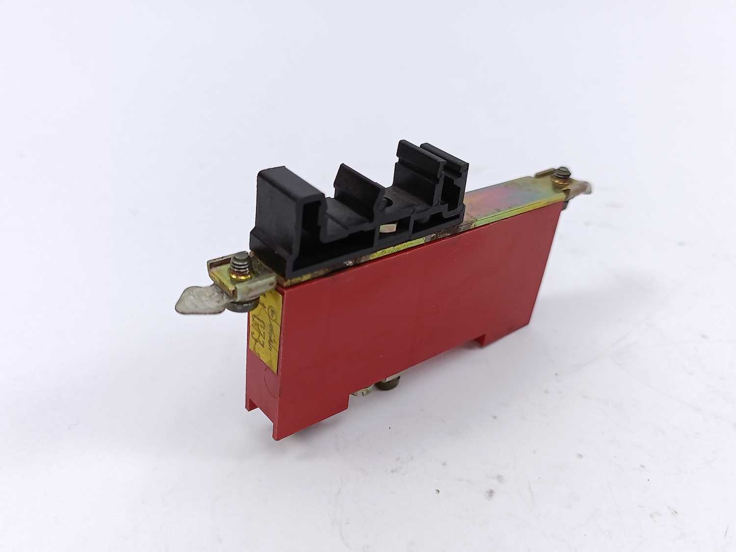 stahl-8901-31-086-150-01-safety-barrier_1.jpg Stahl 8901/31-086/150/01 Safety Barrier Online nu