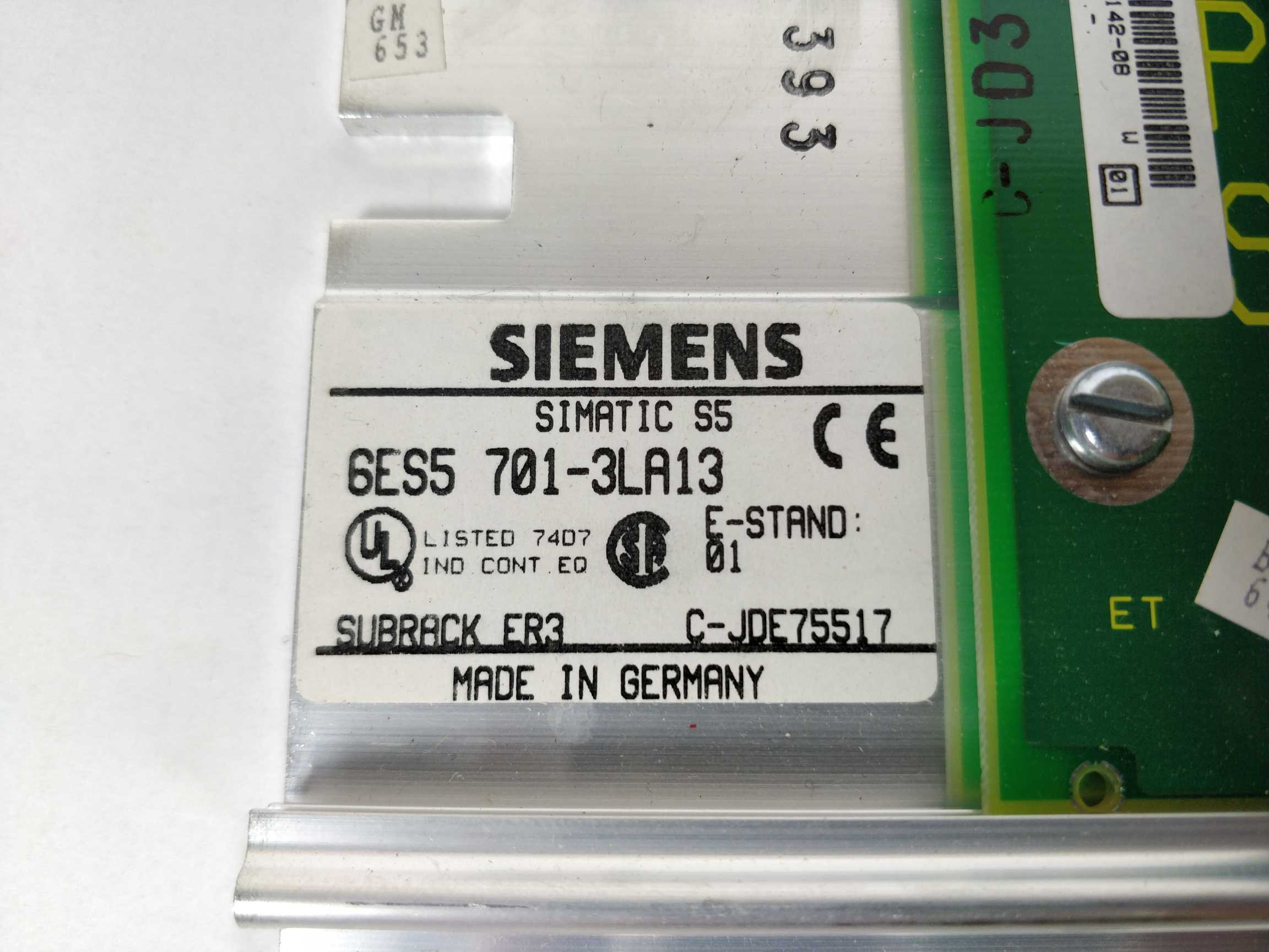 siemens-6es5701-3la13-simatic-s5-e-stand-01_1.jpg Siemens 6ES5701-3LA13 Simatic S5 E-stand 01