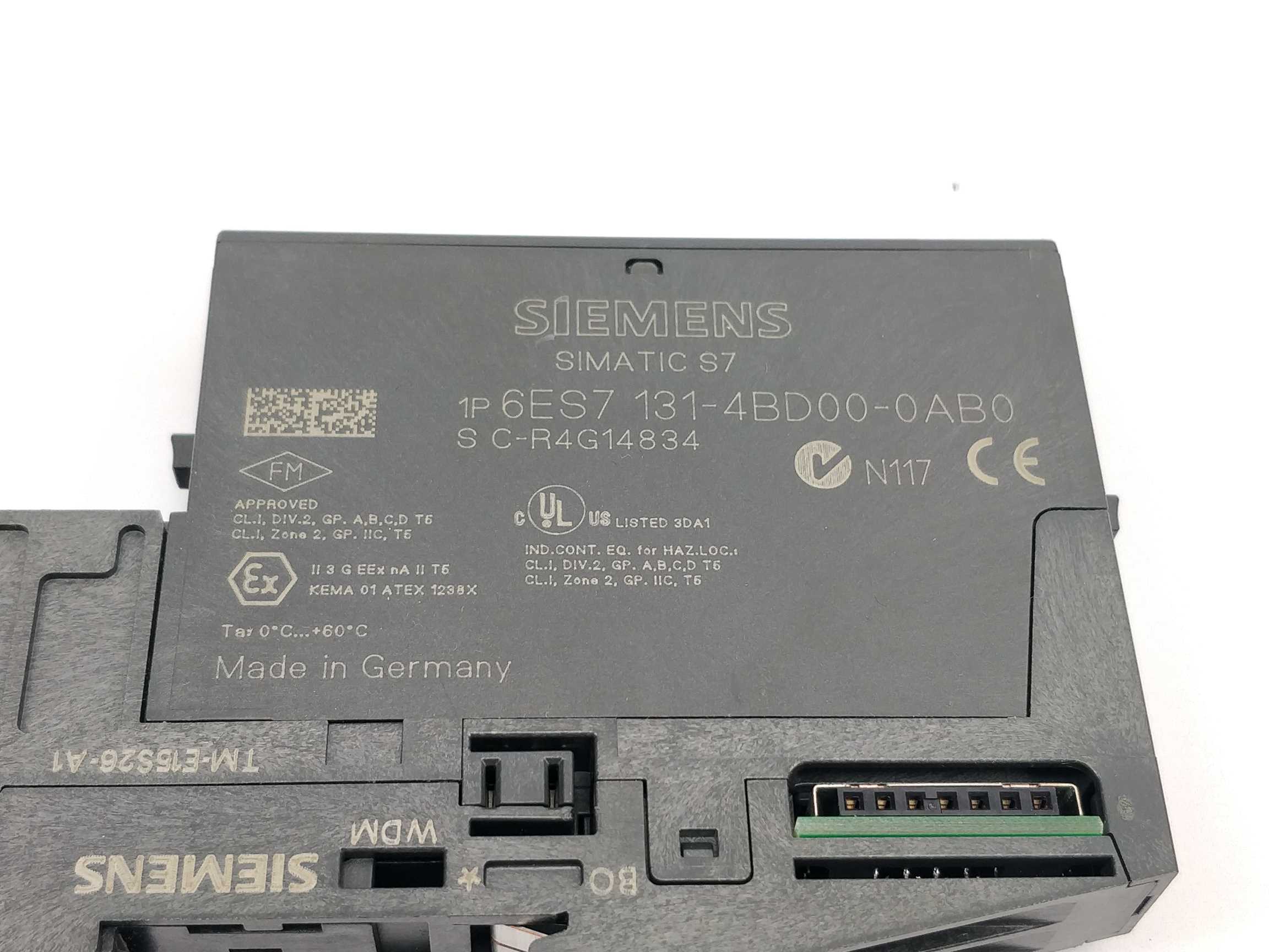 siemens-6es7131-4bd00-0ab0-with-6es7193-4ca40-0aa0_2.jpg Siemens 6ES7131-4BD00-0AB0 With 6ES7193-4CA40-0AA0