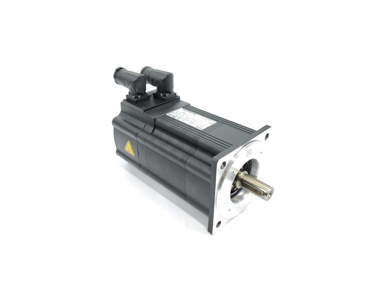 lenze-mcs12h15-rs0b0-b19n-st5s00n-r0su-15030595-servo-motor-16kw-1500-rpm_2.jpg LENZE MCS12H15-RS0B0-B19N-ST5S00N-R0SU 15030595 Servo Motor 1,6kW, 1500 rpm